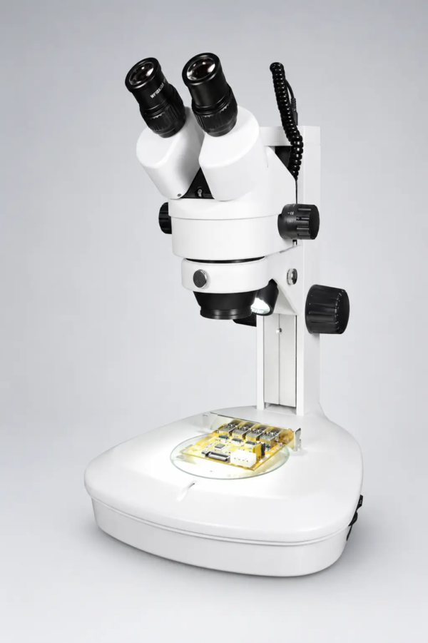 STZ binocular Stereozoom Microscope isometric