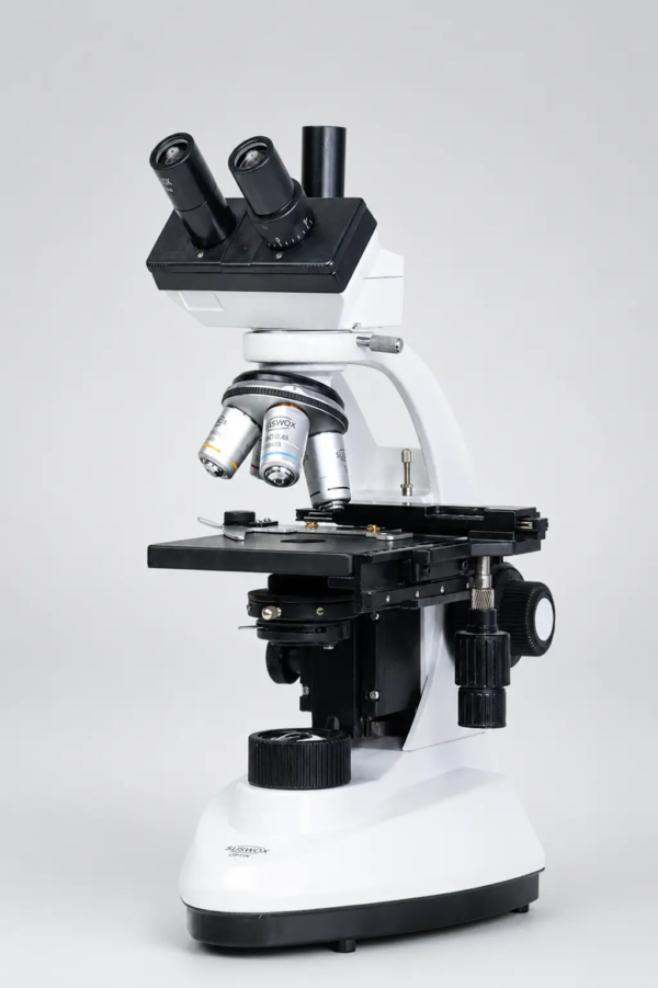 SUSWOX Trinocular microscope isi marked SC300TI 